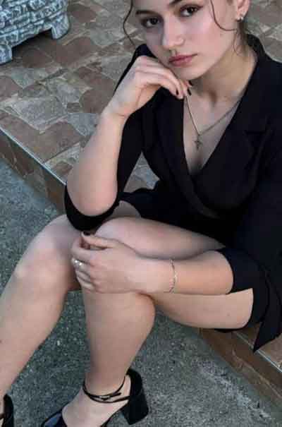 Annika, 30 Jahre